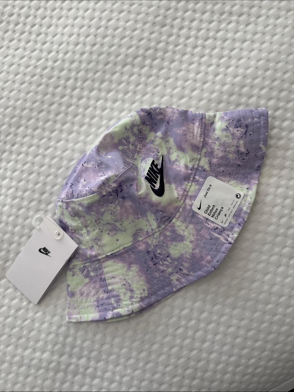 Nike Kids Tie-Dye Bucket Hat - Lavender & Light Green NWT
